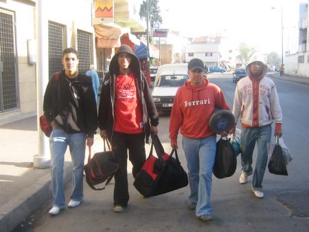 ghadyin l trez nhar l 7ad