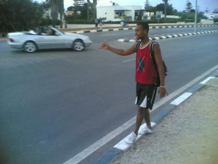 7dida m9awda walah mais mabghatch taw9af